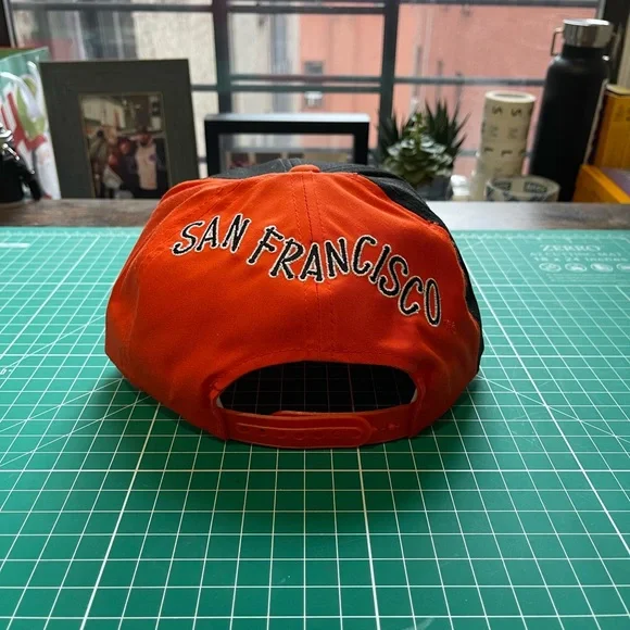 COPY - San Francisco Giants Vintage SnapBack - Picture 3 of 4